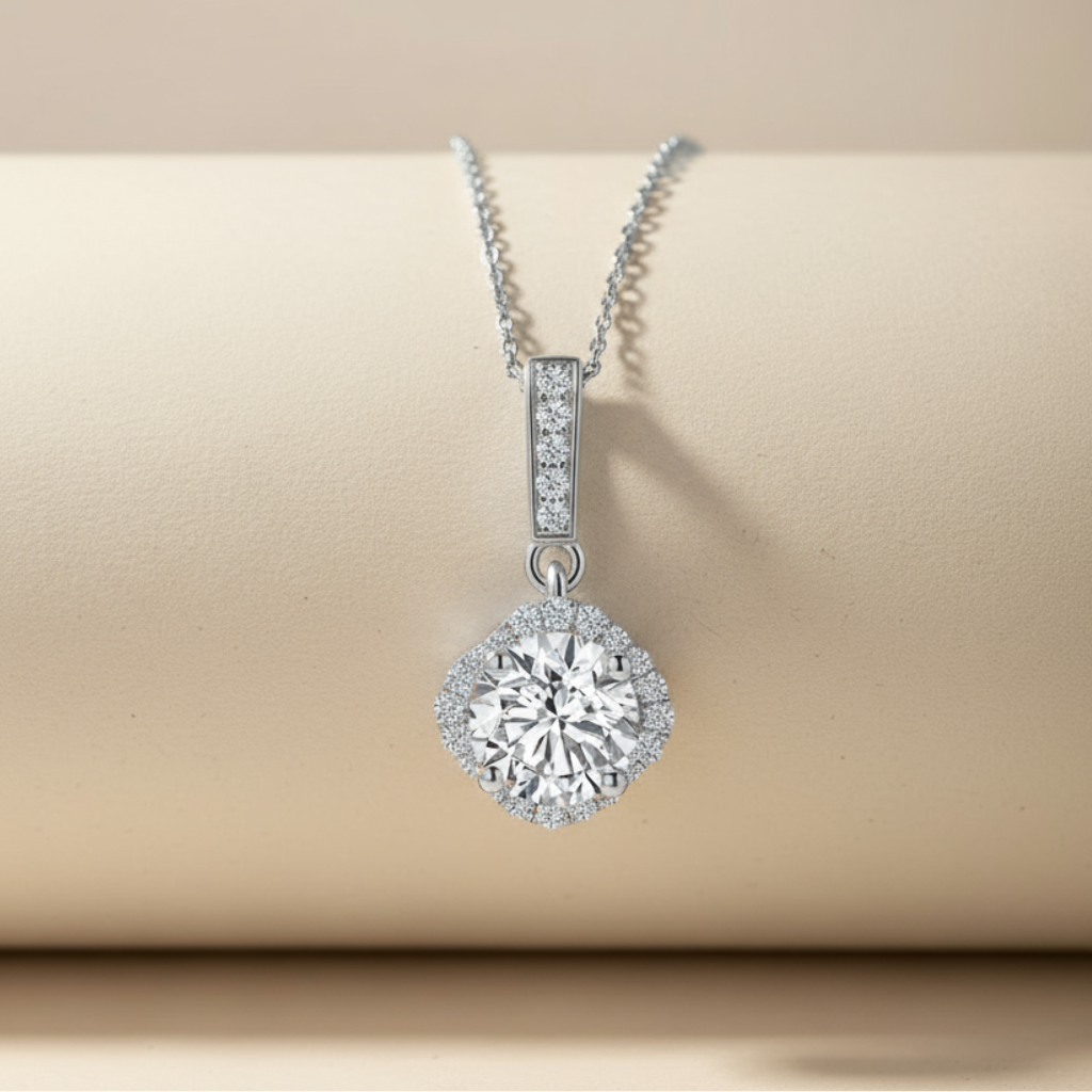 Leaf Clover Halo Pendant Necklace