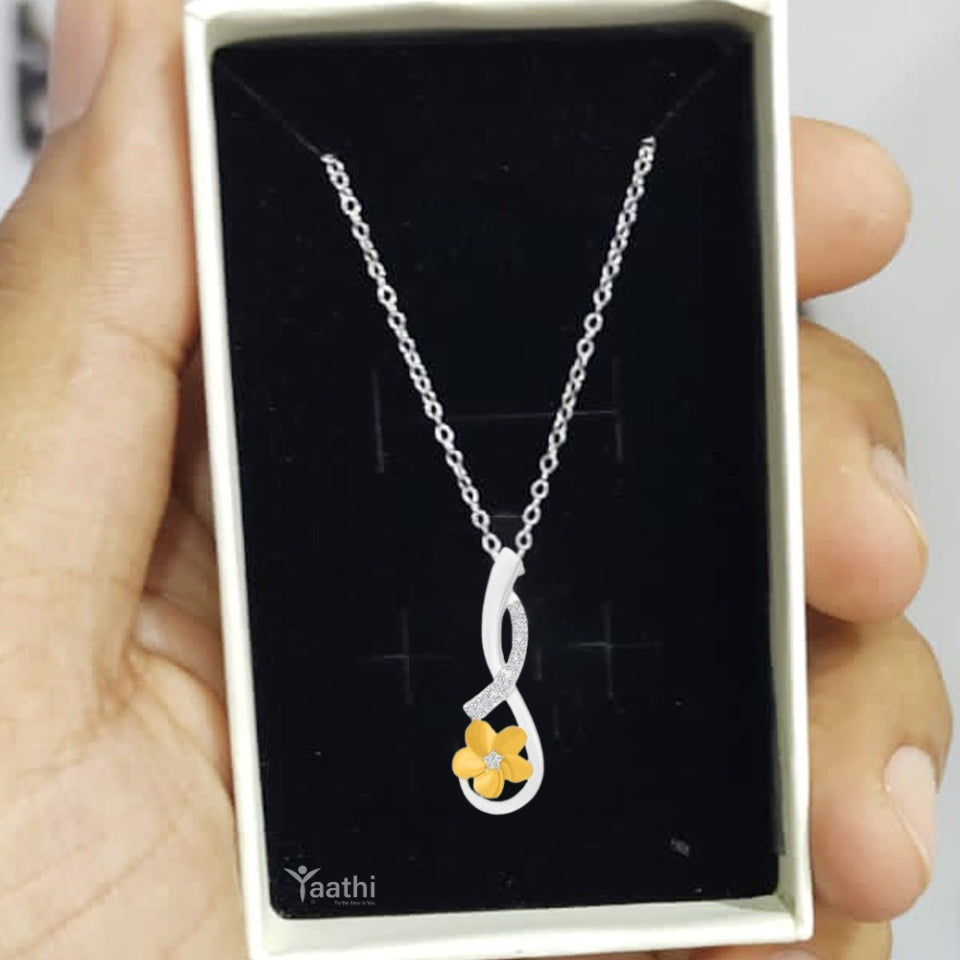 Infinity Flower Pendant Necklace