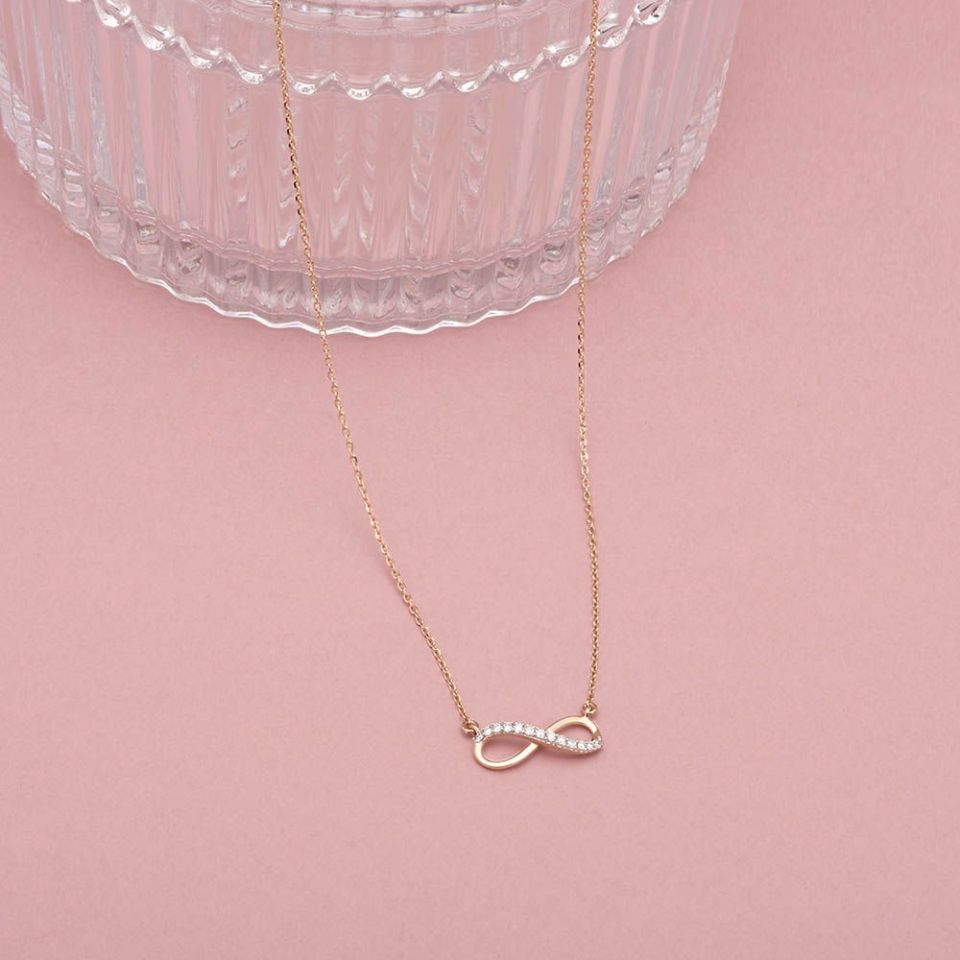 Dainty Infinity Pendant Necklace