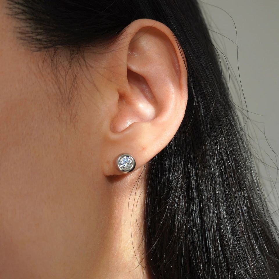 Round Bezel Moissanite Diamond Stud