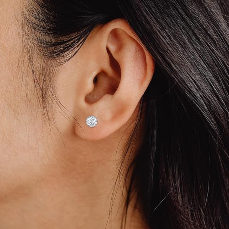 Moissanite Diamond Solitaire Stud