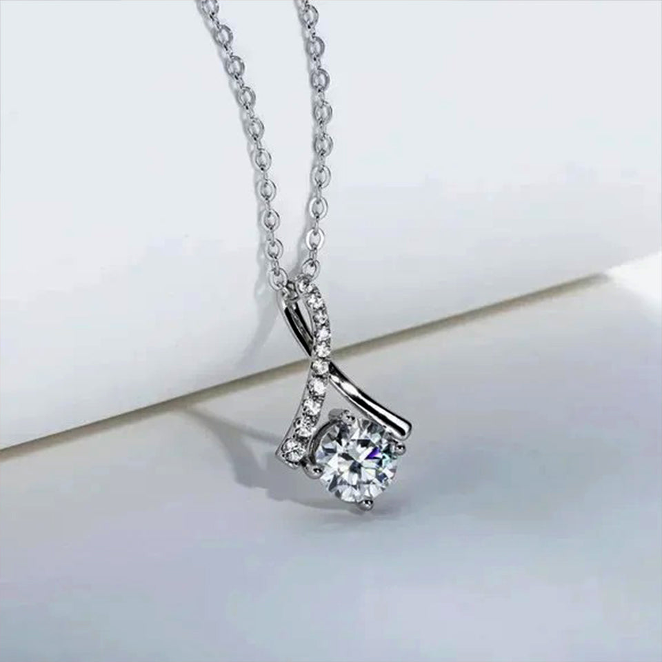 Teardrop Pendant Necklace