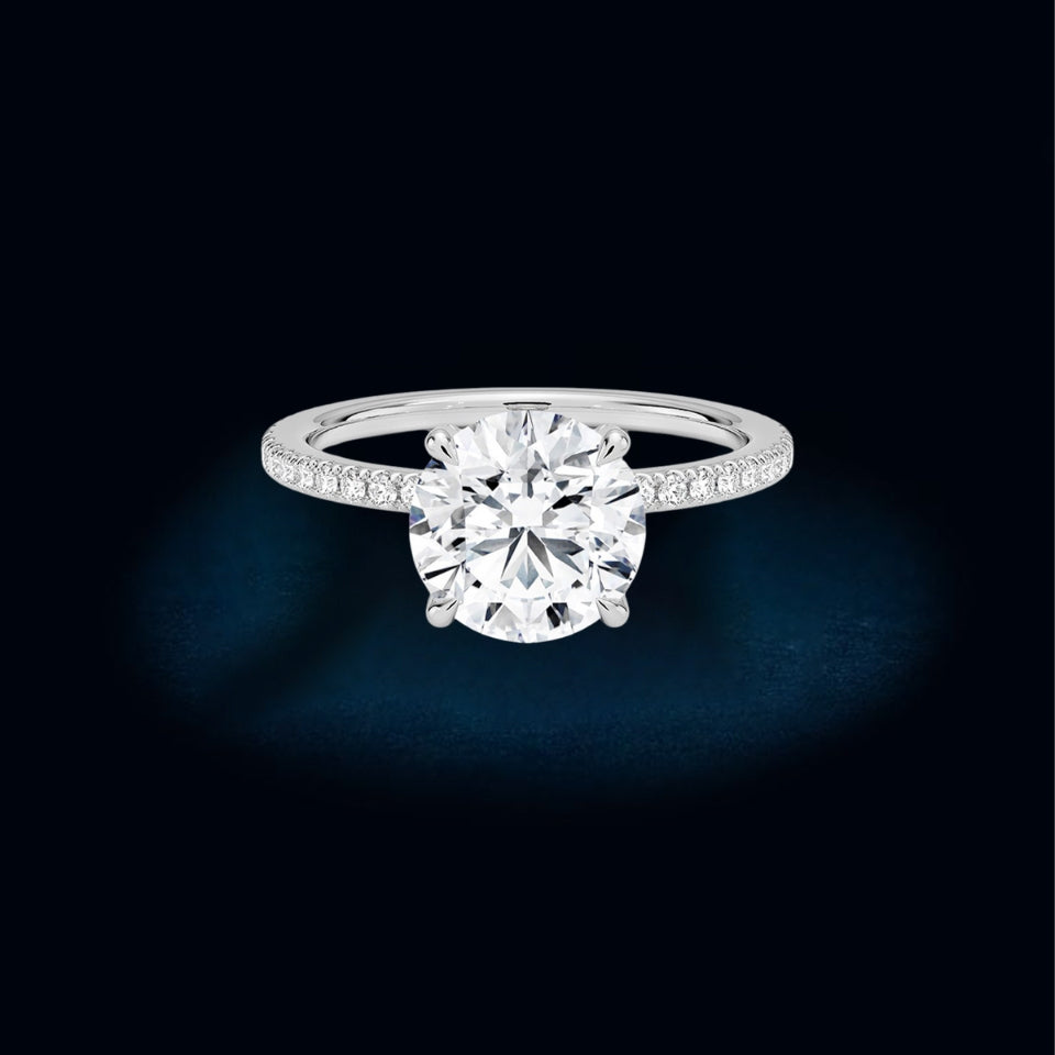Round Cut Moissanite Diamond Ring