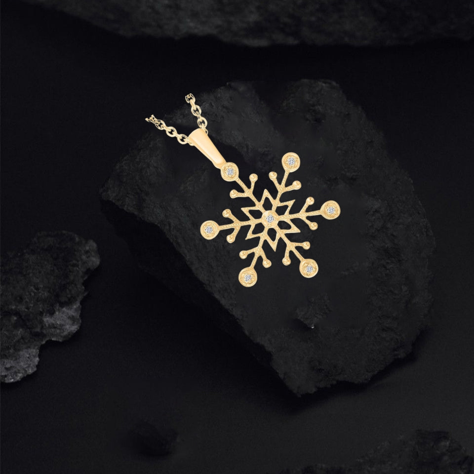 Star Snowflake Pendant Necklace