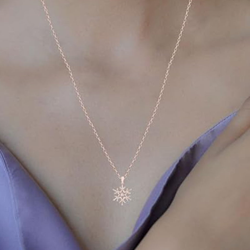 Cluster Snowflake Pendant Necklace