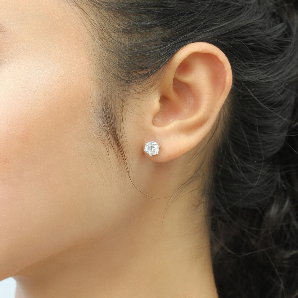 Brilliant Moissanite Diamond Solitaire Stud