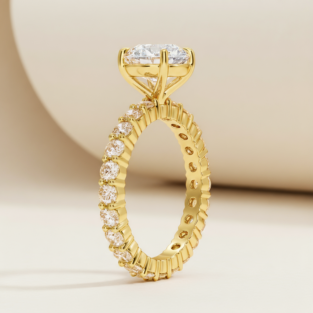 Round Shape Pointer Moissanite Diamond Ring