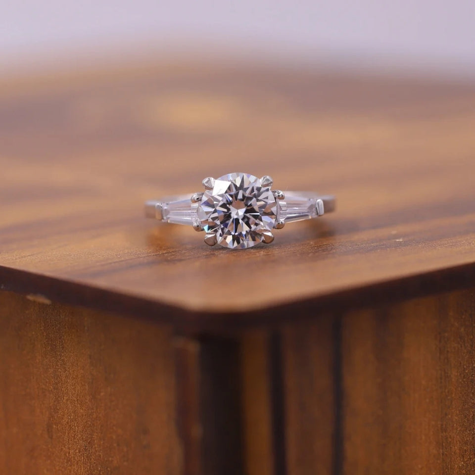 Oval Three Stone Moissanite Diamond Ring